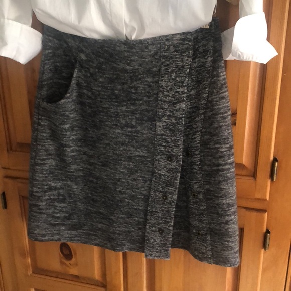Anthropologie 💯%wool skirt marled snap closures pockets good condition - Picture 2 of 14